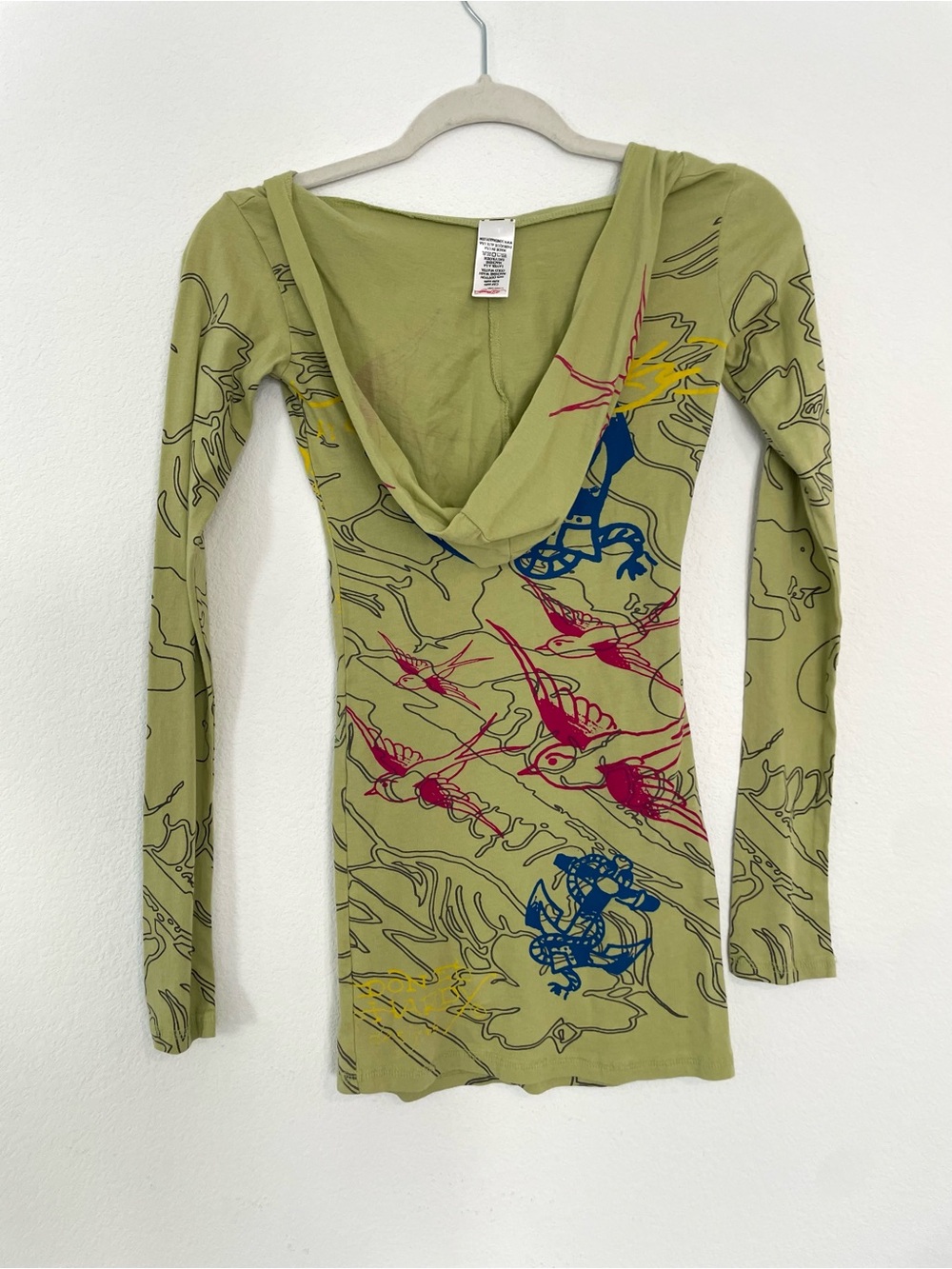 Ed Hardy Y2K Olive Green Long Sleeve Graphic Tee with Multicolor Swallow - Picture 3 of 10
